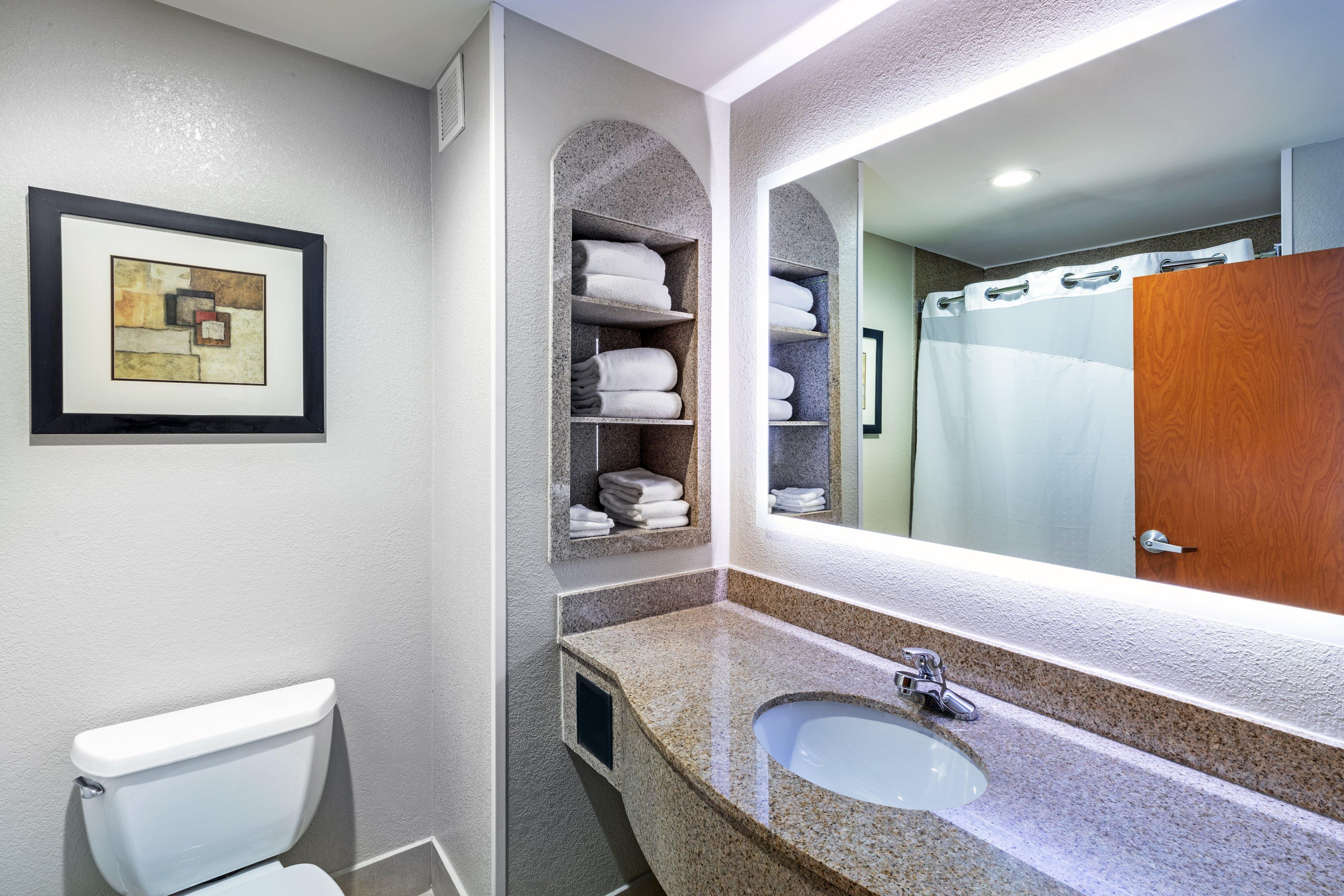 Holiday Inn Express And Suites Pryor By Ihg Lusta Buitenkant foto